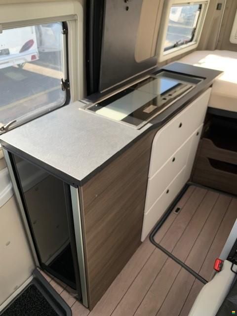 Van Tourer 600D Prime Ford 130PS