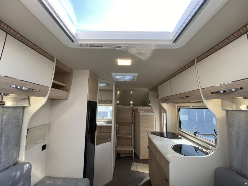 Eura Mobil Activa One 650 HS