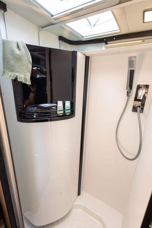 Pössl Summit Prime 640