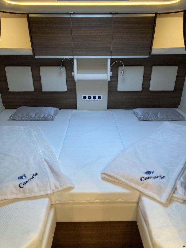 Concorde Carver 850 L