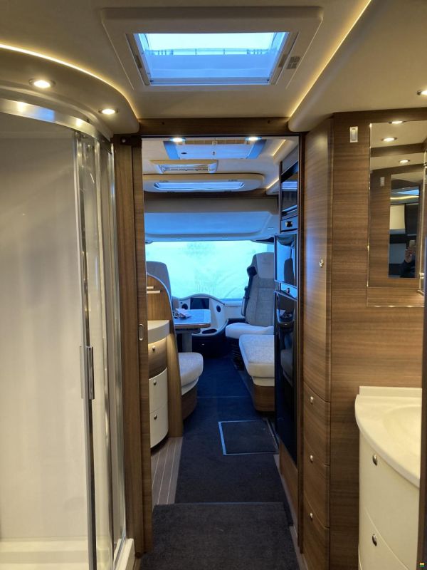 Concorde Carver 850 L