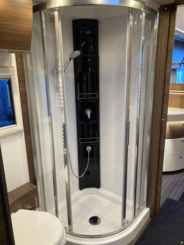 Concorde Carver 850 L