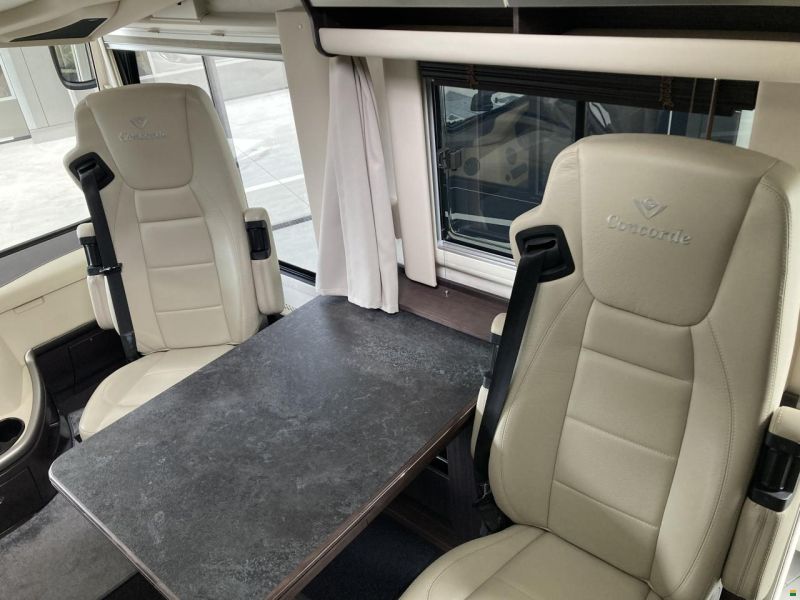 Concorde Carver 850 L