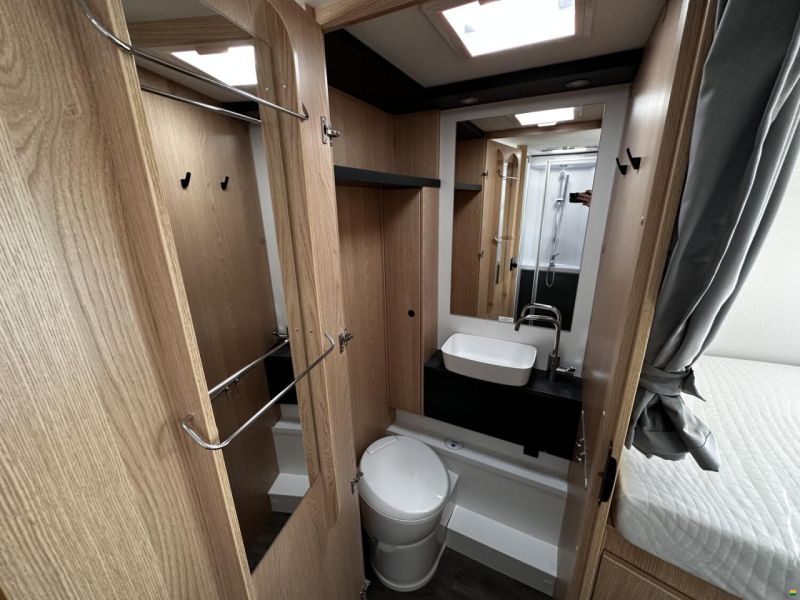 Sunlight Adventure T 68