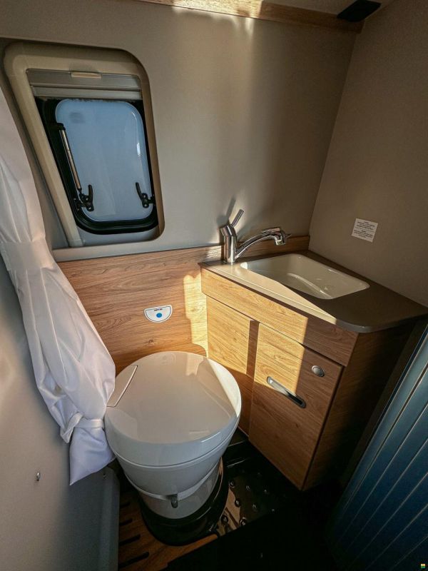 Dethleffs Globetrail 590 C Ford