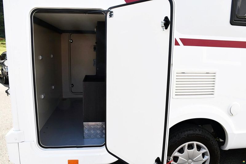 Roller Team KRONOS 291 P 2,0 TDCI DIESEL FORD