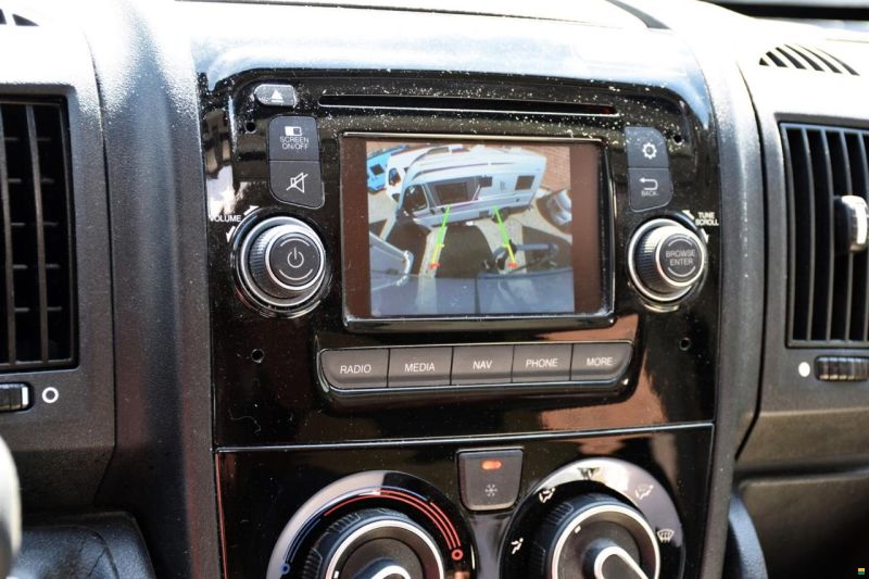 Knaus BOX STAR 600 DQ SOLUTION 4 2,3