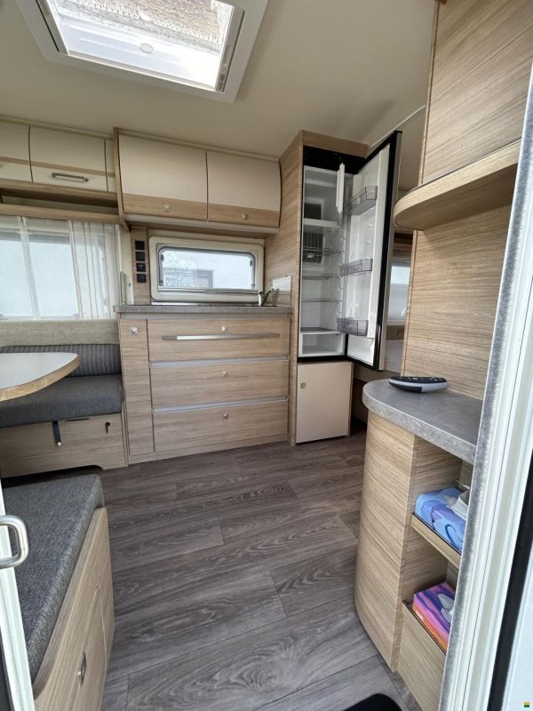 Fendt Bianco 465 SFB IC Blackline