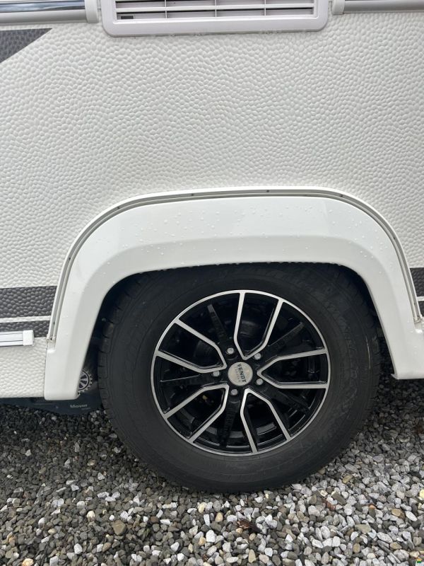 Fendt Bianco 465 SFB IC Blackline