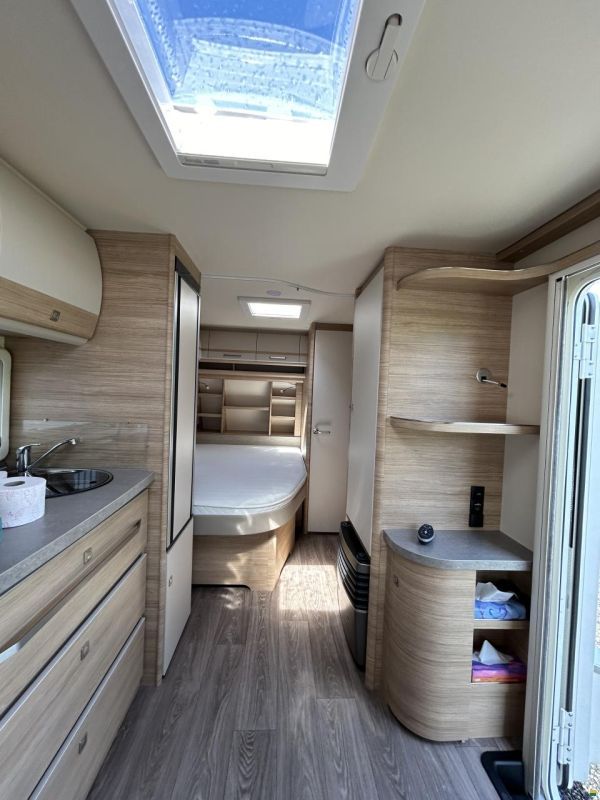 Fendt Bianco 465 SFB IC Blackline