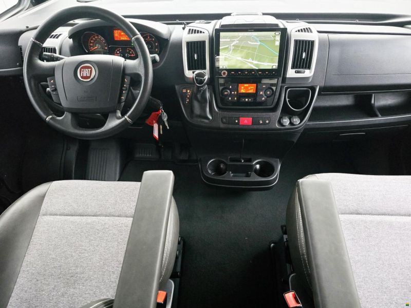 Sunlight CAPRON I 69 2.3 9-GANG AUTOMAT MJ 160