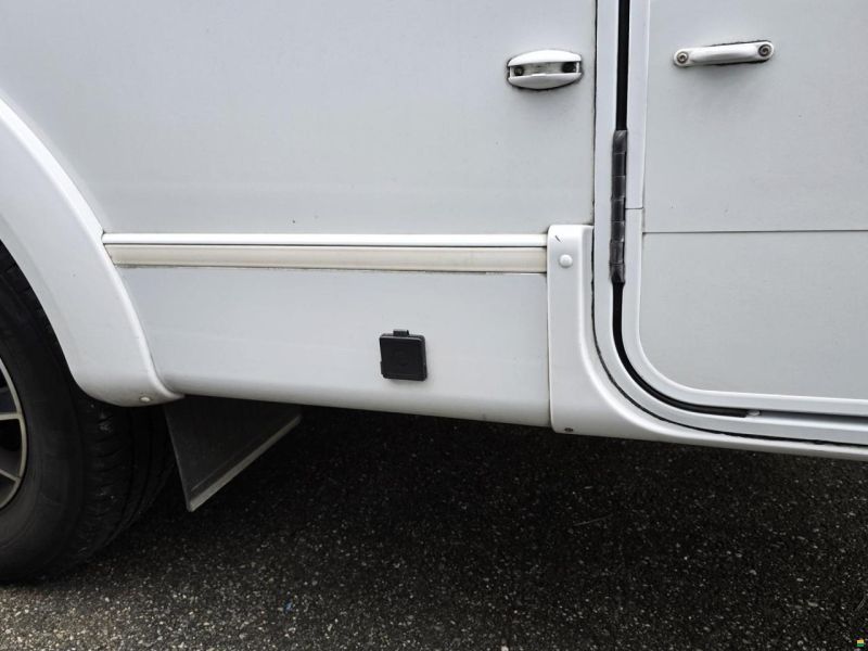 Sunlight CAPRON I 69 2.3 9-GANG AUTOMAT MJ 160