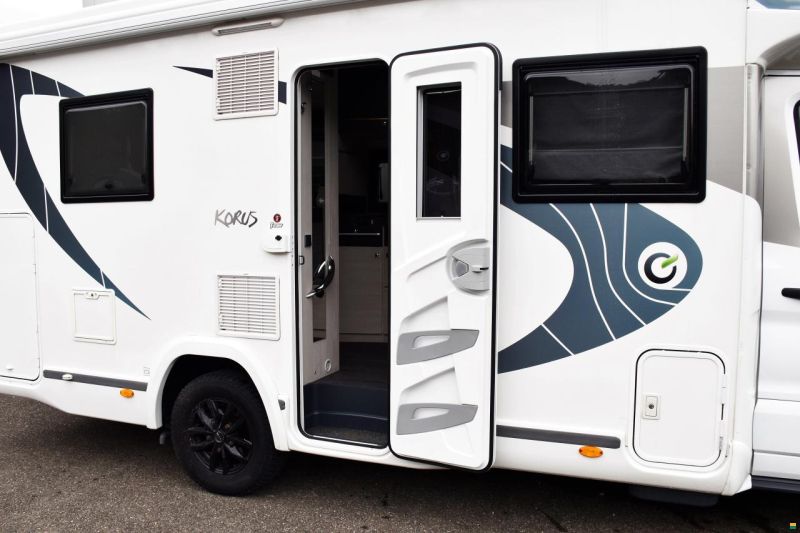 Chausson Korus 720 2.0 TDCI Ford