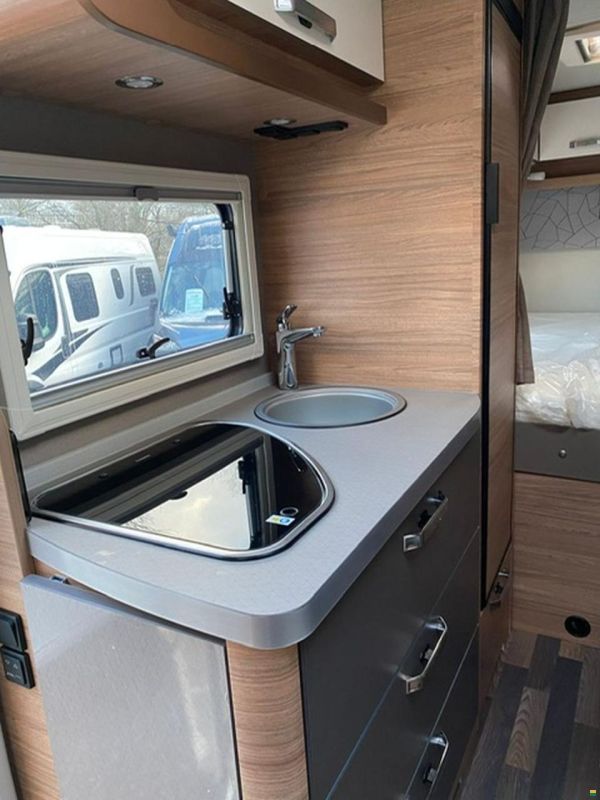 Weinsberg CaraCompact 600 MF