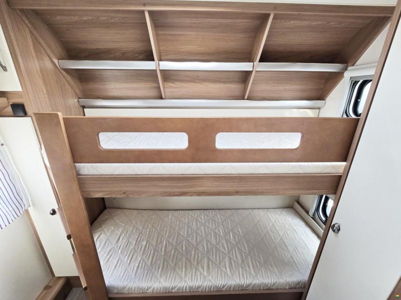 Hobby DE LUXE 540 KMFE