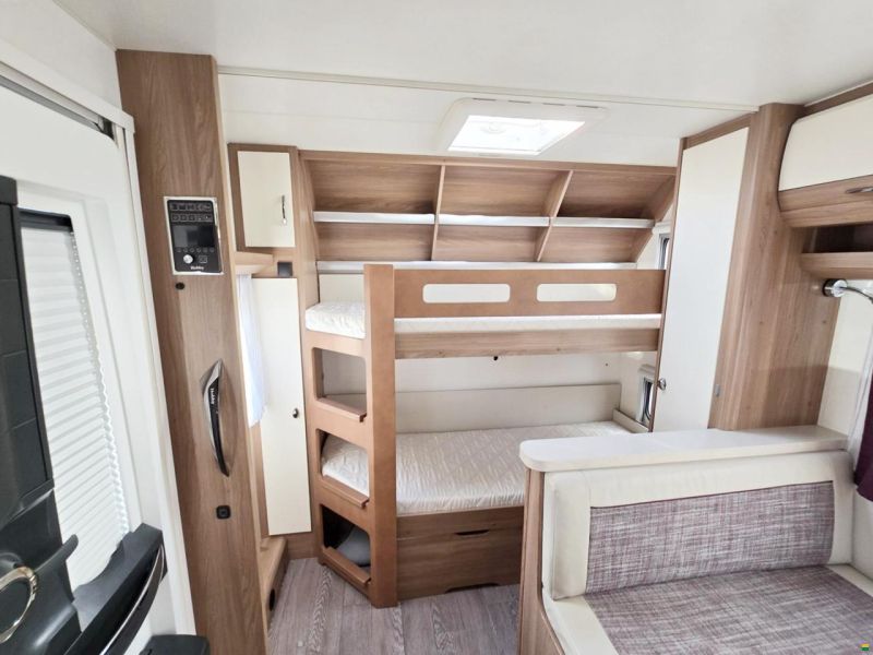 Hobby DE LUXE 540 KMFE