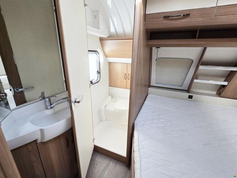 Hobby DE LUXE 540 KMFE