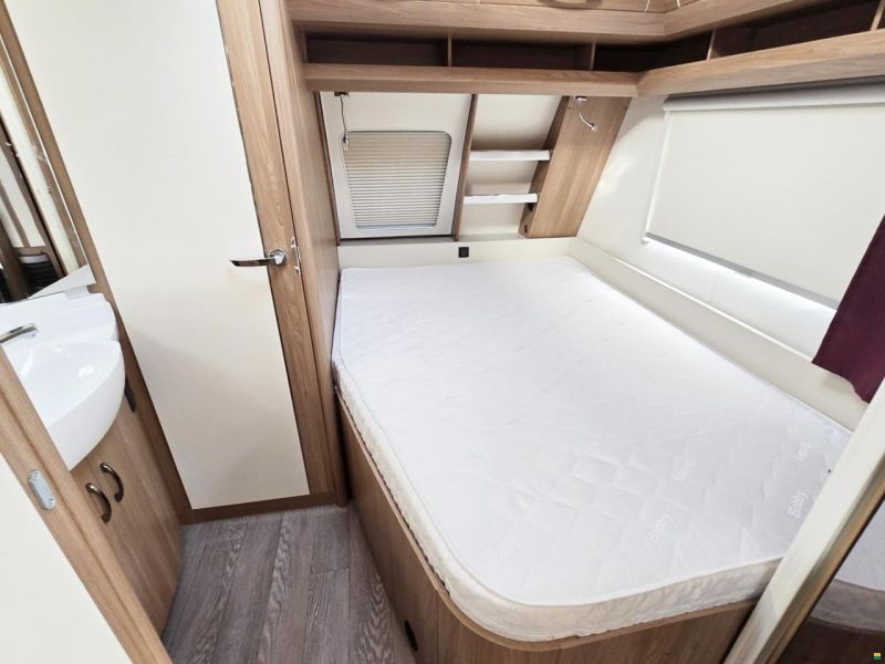 Hobby DE LUXE 540 KMFE