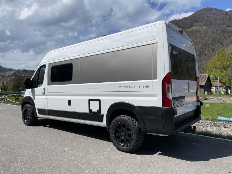 Tourne Peugeot 6.0