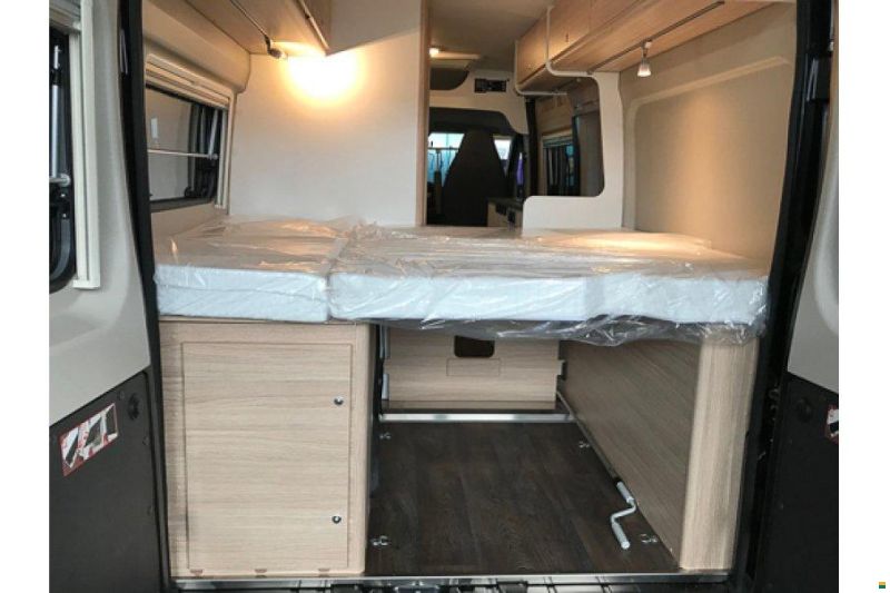 Sunlight Cliff XV 600