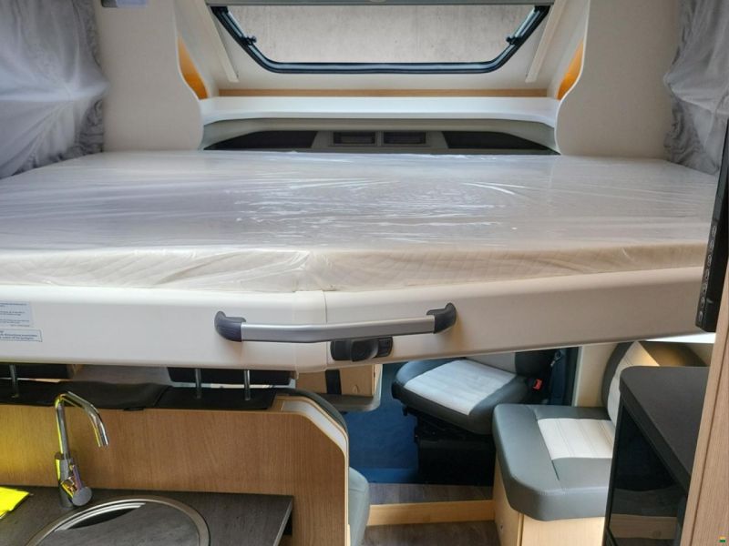 Sunlight Transit T690L Adventure/Autom.