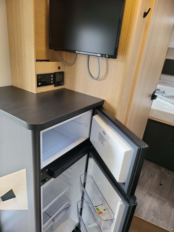 Sunlight Transit T690L Adventure/Autom.