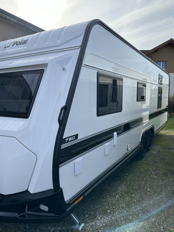 Polar 730 BQDA Blackline