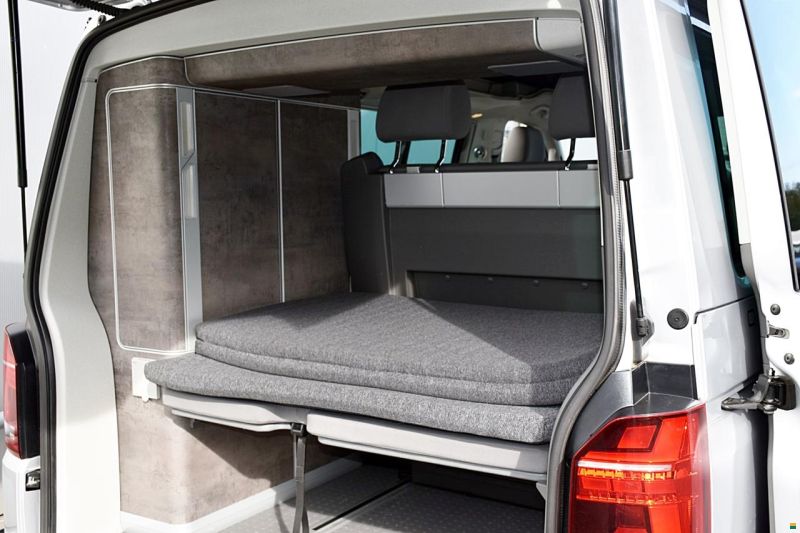 Volkswagen VW T6.1 CALIFORNIA 2,0 TDI DSG 4M OCEAN