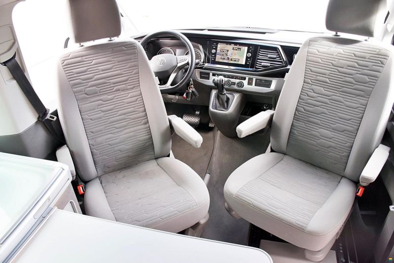 Volkswagen VW T6.1 CALIFORNIA 2,0 TDI DSG 4M OCEAN