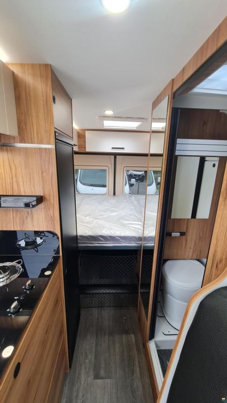 Font Vendôme Leader Camp