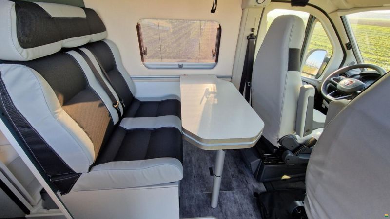 Yucon Microliner 60 B