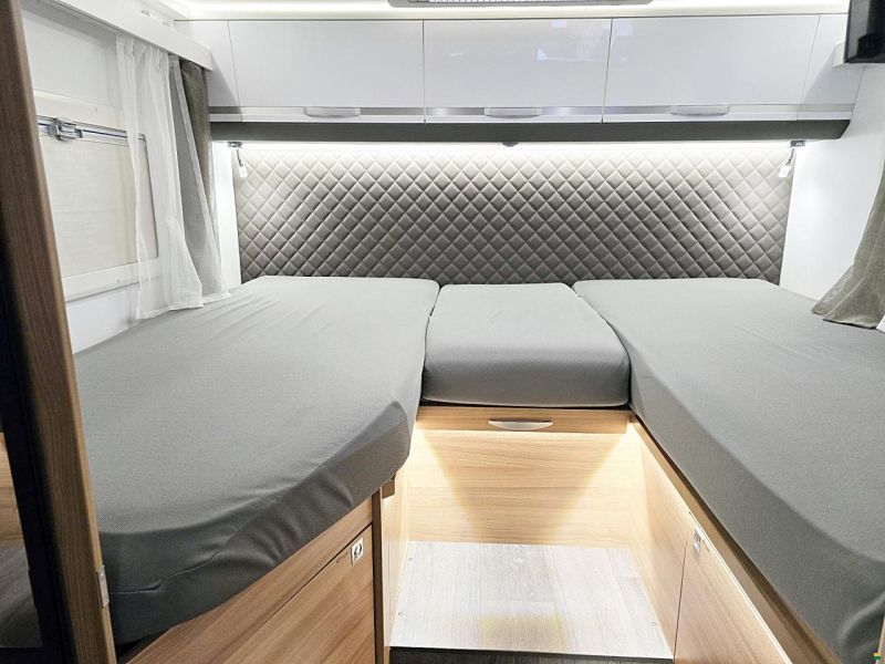 Adria MATRIX 600 SL PLUS 2.3 MJ 160