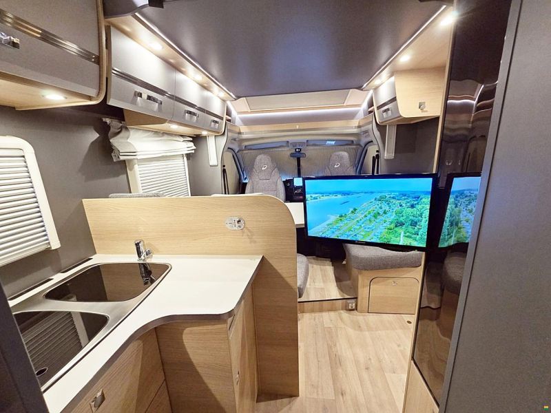 Dethleffs EDITION SILVER LINE T 7056 2.3 MJ 140