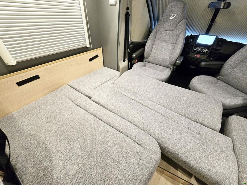 Dethleffs EDITION SILVER LINE T 7056 2.3 MJ 140