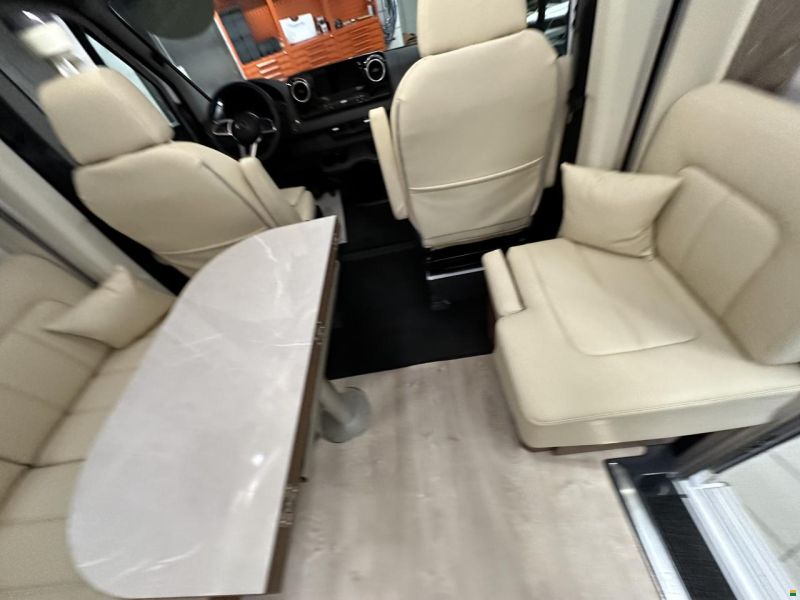 Fleurette Elister 73 LMF