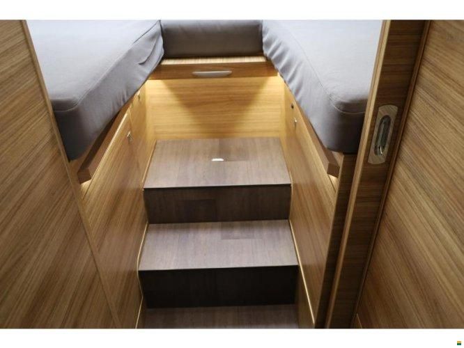 Adria Sonic Supreme 810SL