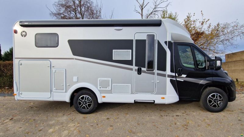 Sunlight Adventure T 67S