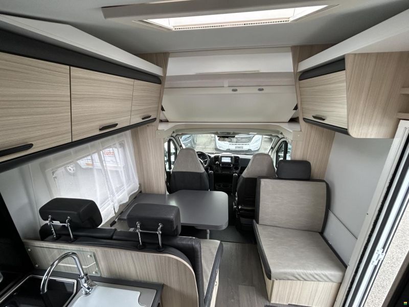 Adria Sun Living A75 SL