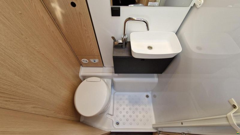 Sunlight Adventure T 67S