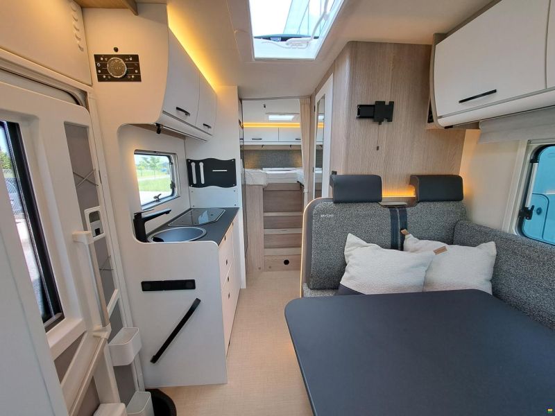 Bürstner Lyseo Time Skyline T 690 G