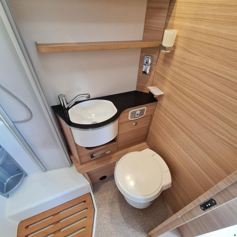 Dethleffs Globus T 006