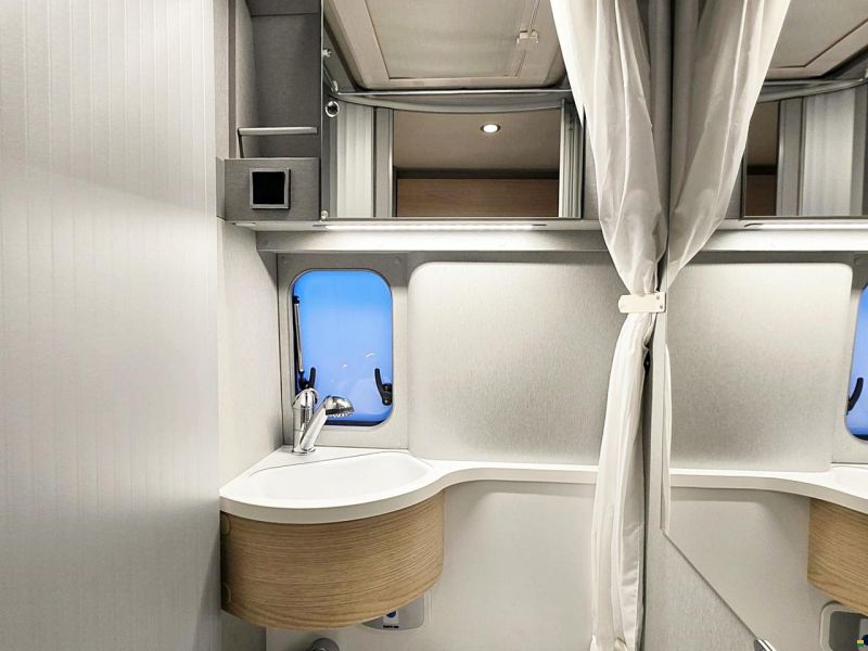 Hymer FREE 540 2.2 MJ3 140