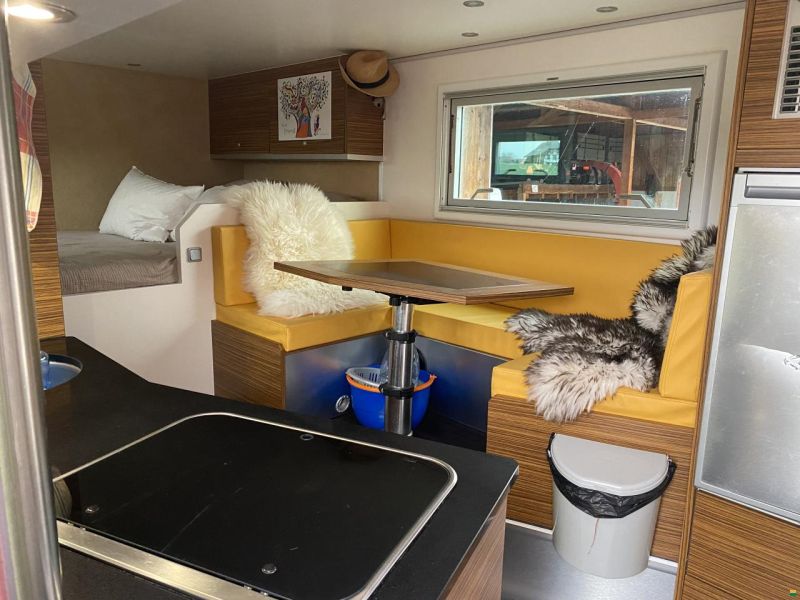 Iveco mit Wohnkabine von Langer&Bock