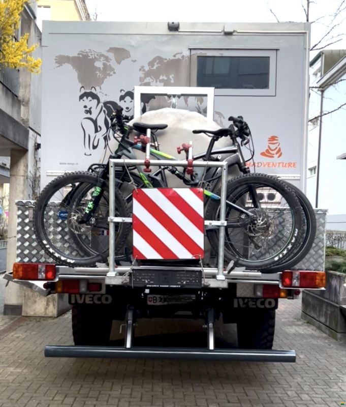 Iveco mit Wohnkabine von Langer&Bock