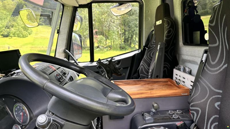 Iveco mit Wohnkabine von Langer&Bock