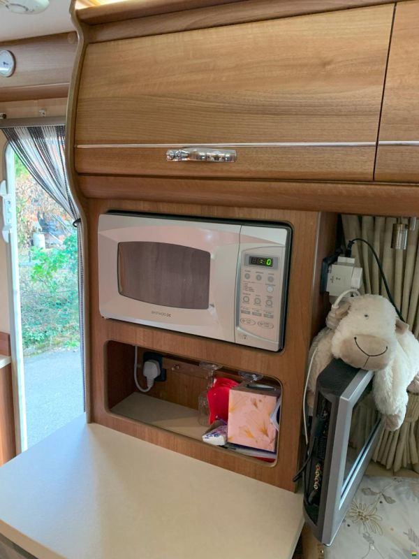 Auto- Sleepers Nuevo II EK