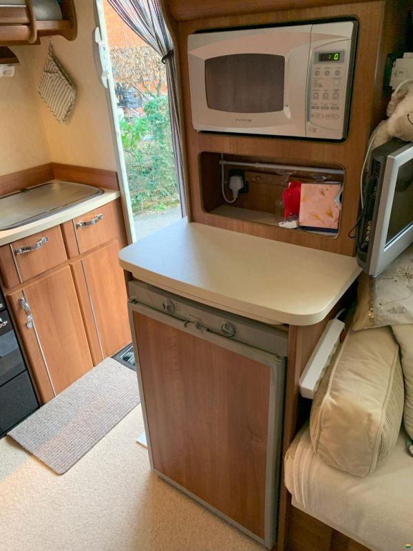 Auto- Sleepers Nuevo II EK