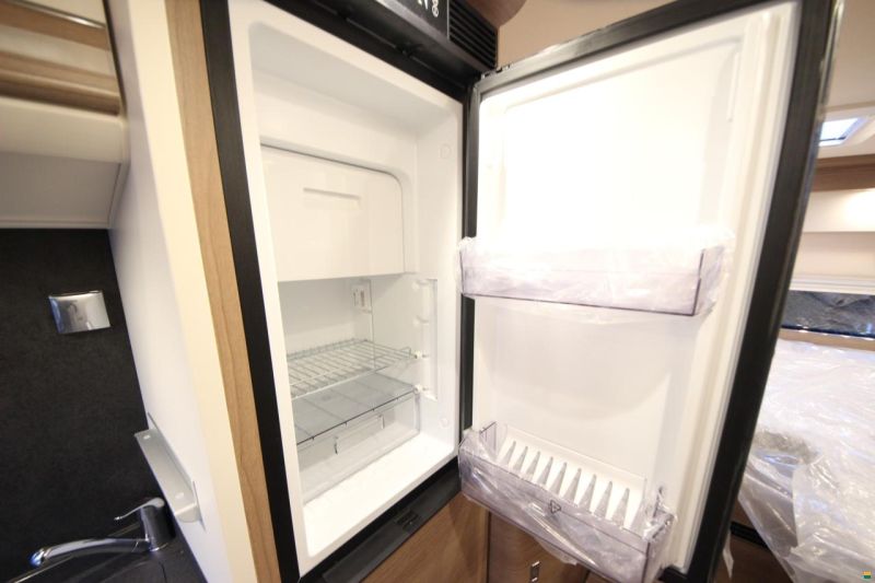 Malibu Van comfort GT skyview 640 LE