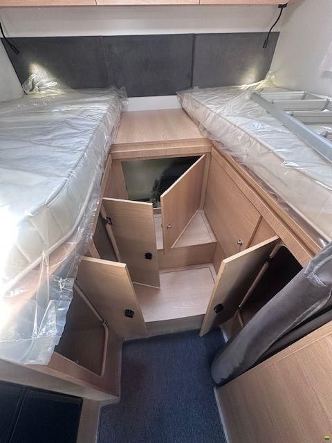 Giottiline Siena 385 Premiere Edition Automatik 9G