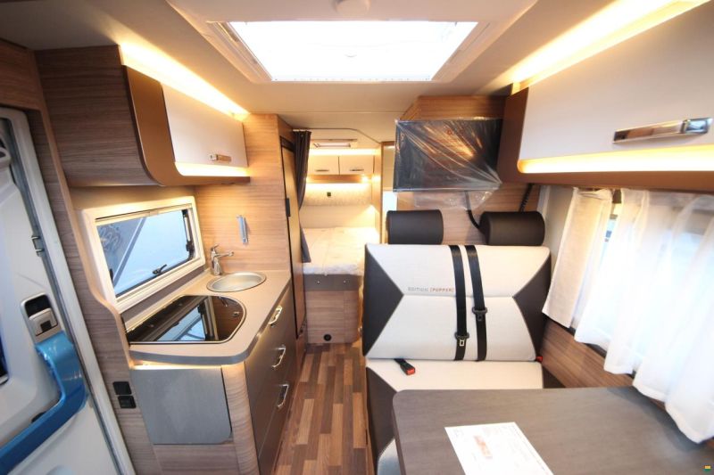 Weinsberg CaraCompact 600 MF EDITION (PEPPER)